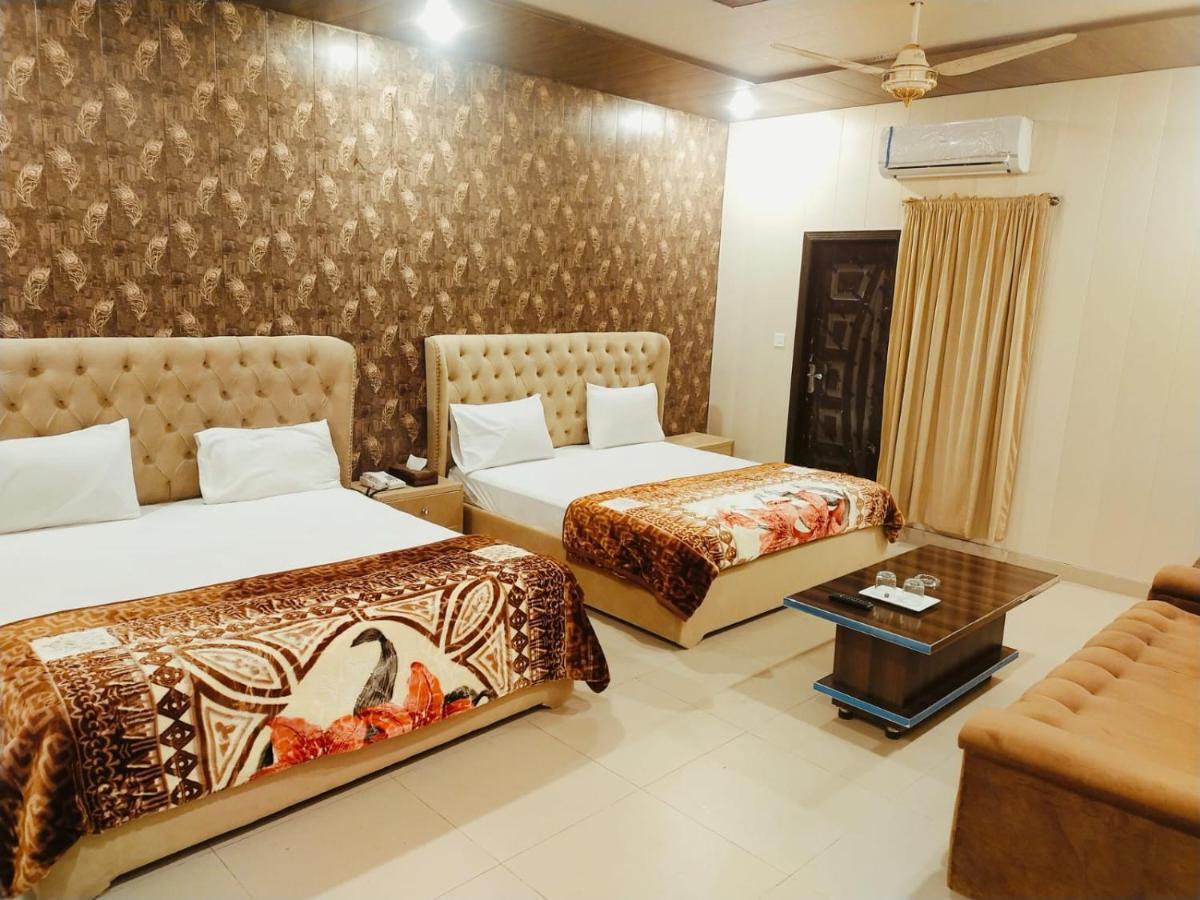 Royal Fort Executive Hotel Gulberg Lahore Exterior photo
